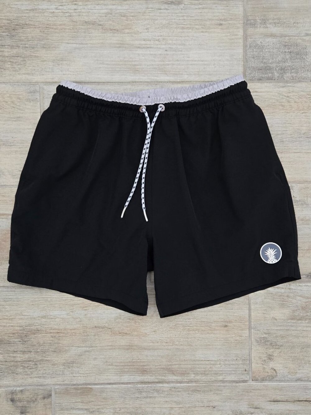 Chubbies Black Swim Trunks Mens Silver Trim Boxer Lined Resortwear Performance M